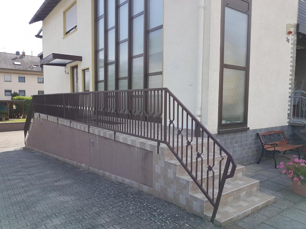Ferienwohnung Keine Monteurvermietung Naehe Heidelberg Hockenheim Bds Anlage Филипсбург Экстерьер фото
